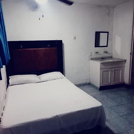 Hotel Acuario Ακαπούλκο Δωμάτιο φωτογραφία
