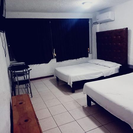 Hotel Acuario Ακαπούλκο Δωμάτιο φωτογραφία